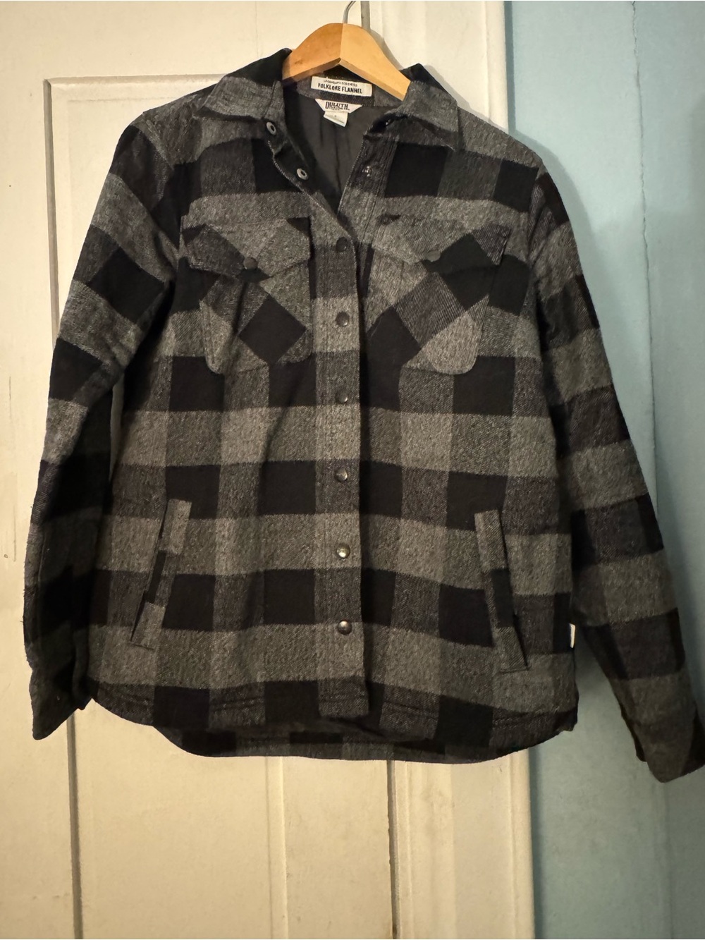 Duluth Trading Women's Folklore Flannel Insulated Shaket - EUC